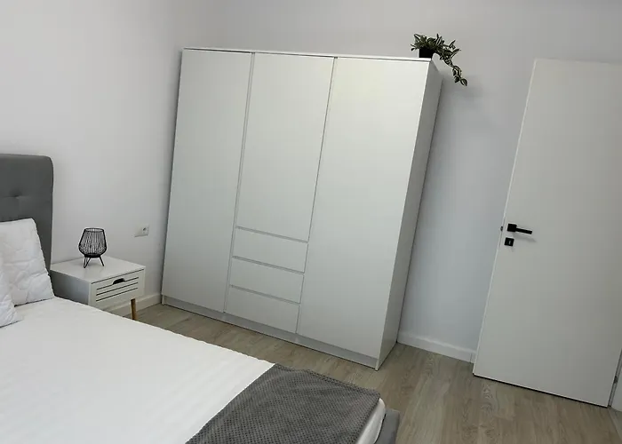 Raira * Крайова